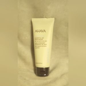 Ahava Essential Day Moisturizer 2.5oz/75ml